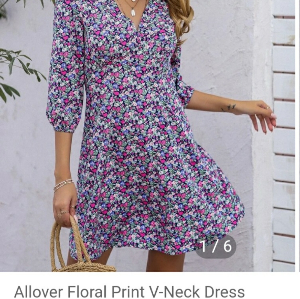 Ditzy floral v neck dress